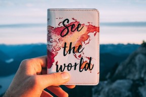 爱游戏体育APP下载-明星球员伤愈复出状态回升明显，足球明星受伤