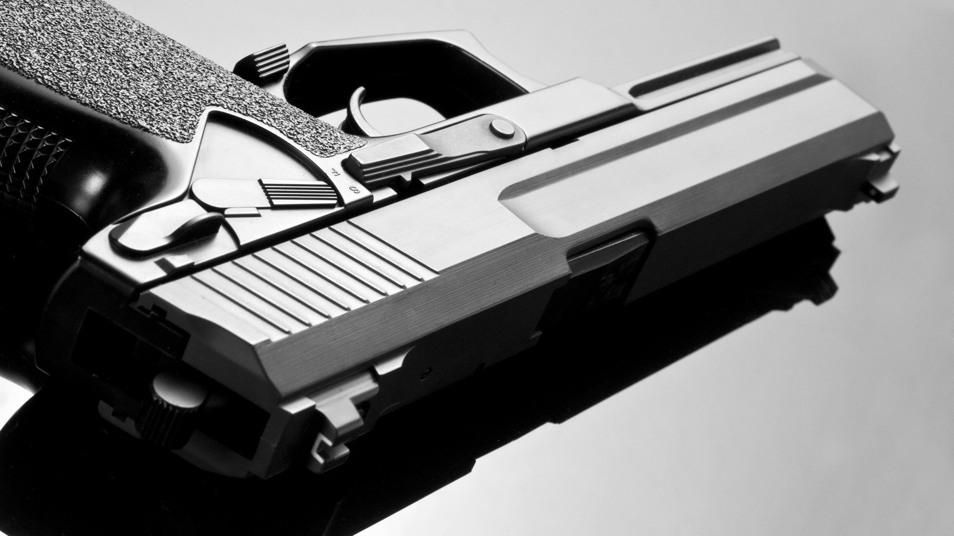 李恩：全黑队进攻的中坚力量，灵活跑位撕开防线，李恩采访视频